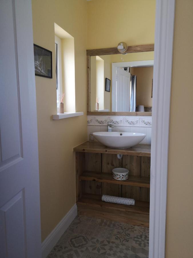 Beautiful One Bed With Stunning Sea View Apartman Waterford Kültér fotó